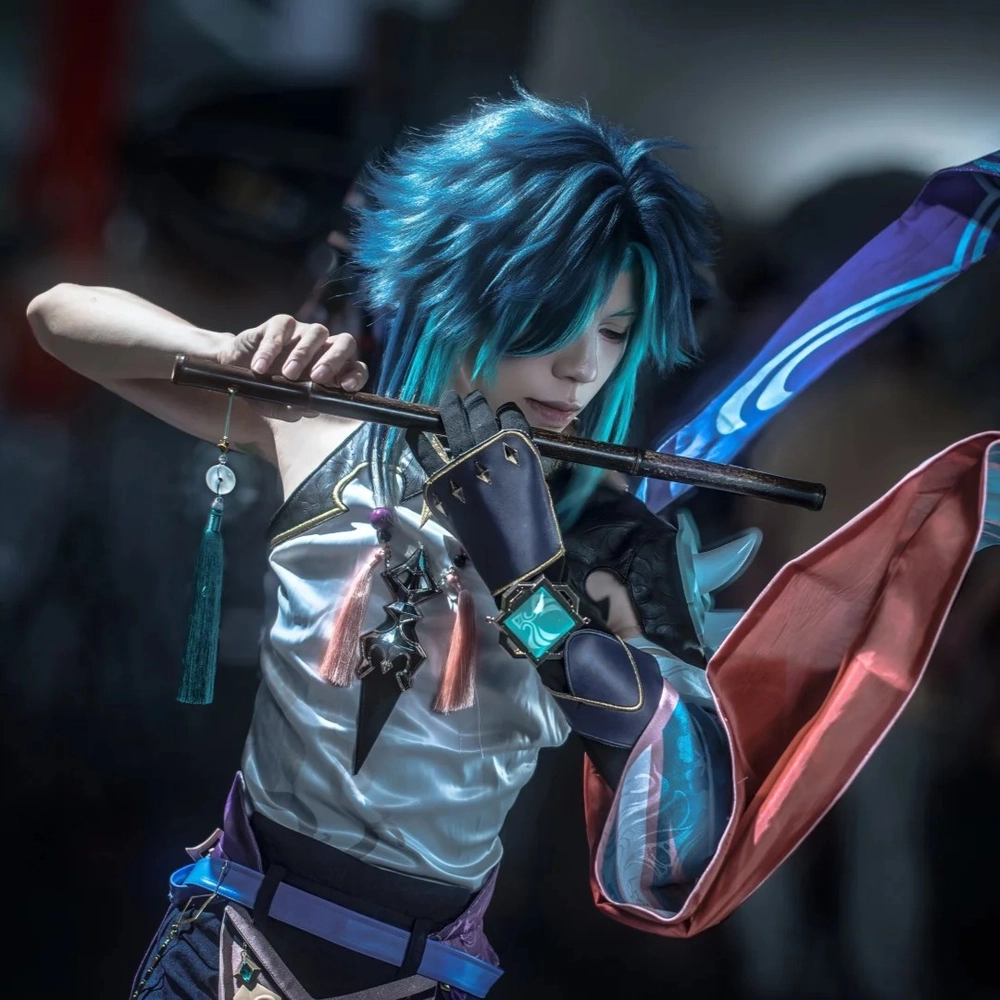 xiao cosplay thần thái lạnh lùng