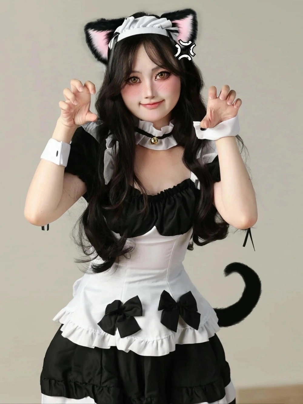 ảnh bò sữa cosplay nghệ thuật