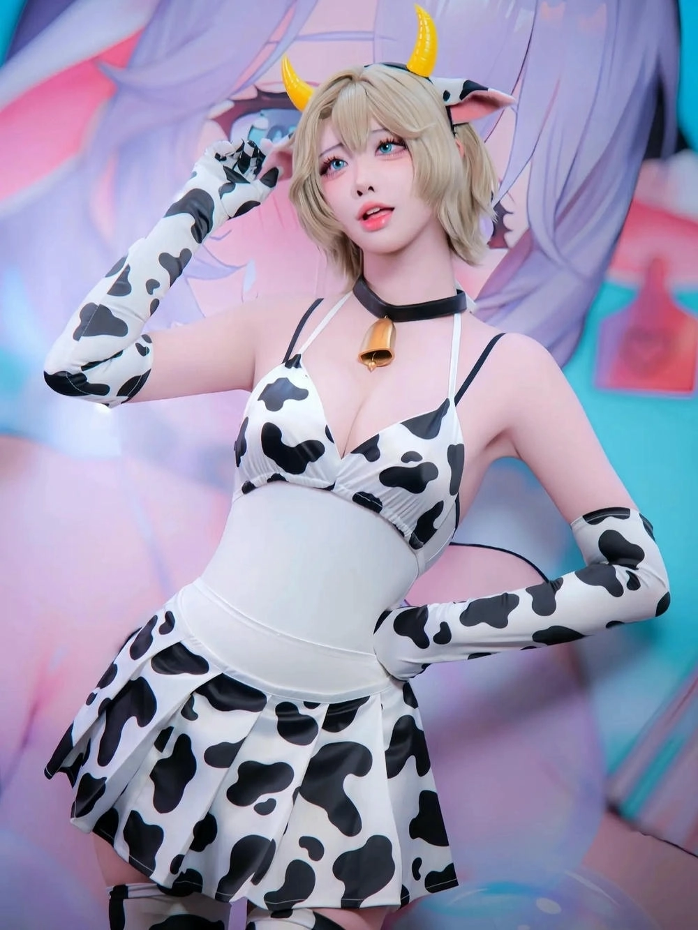 ảnh cosplay bò sữa đẹp