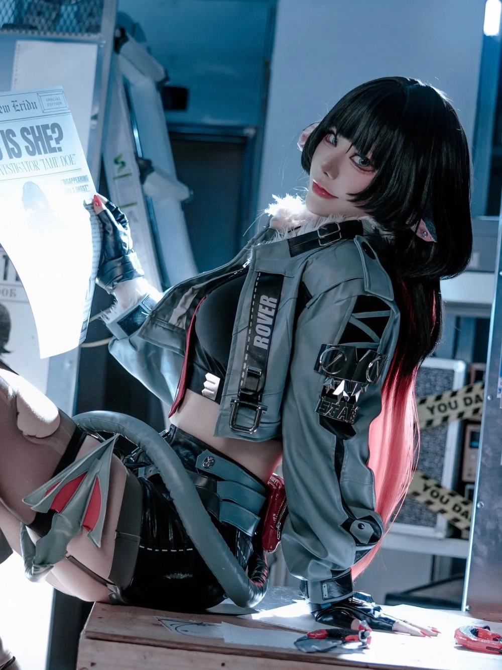 ảnh ngoài trời jane doe cosplay