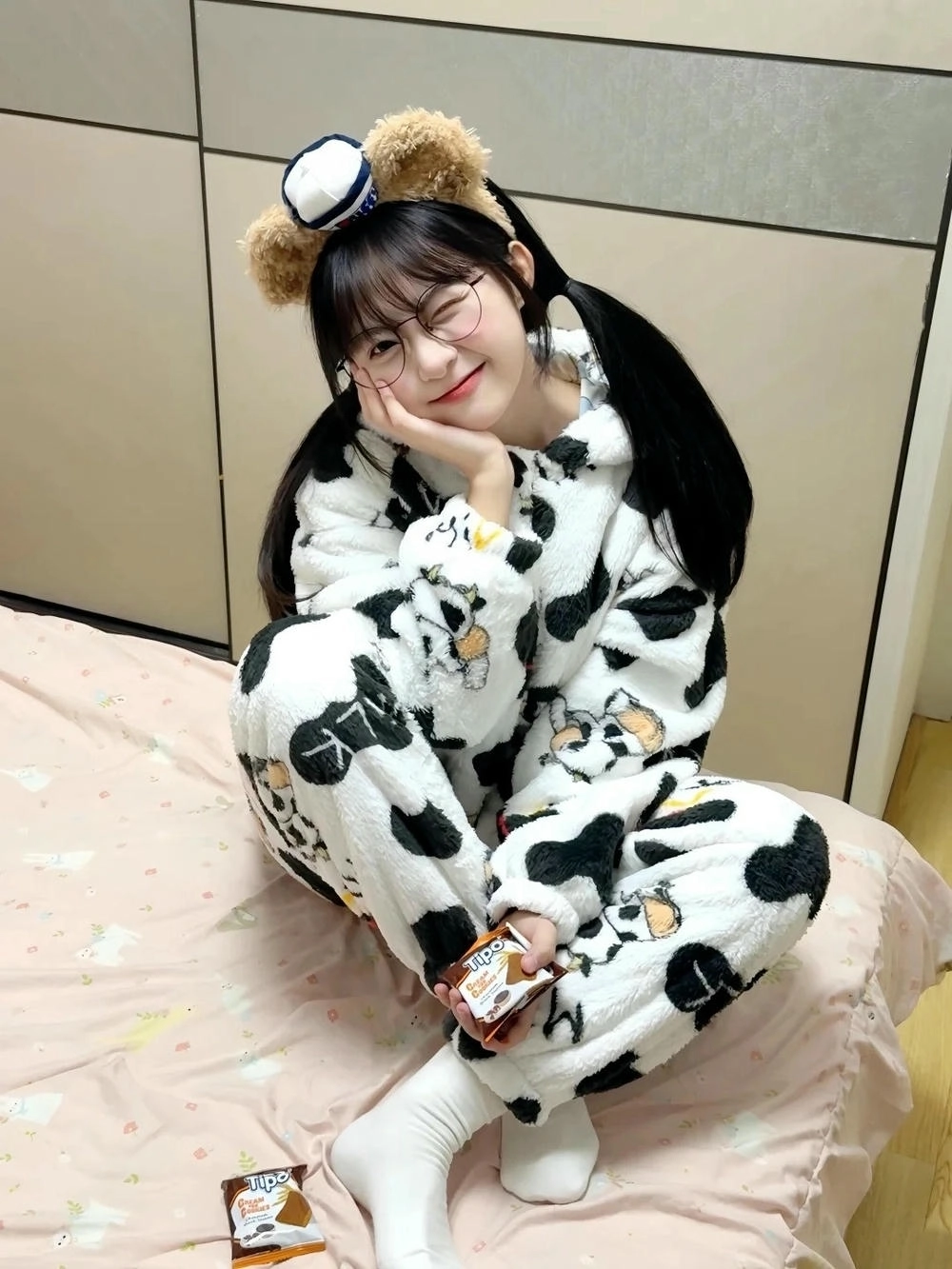 cosplay bò sữa chụp đẹp