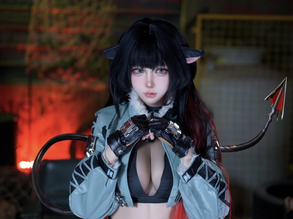 cosplay jane doe 12