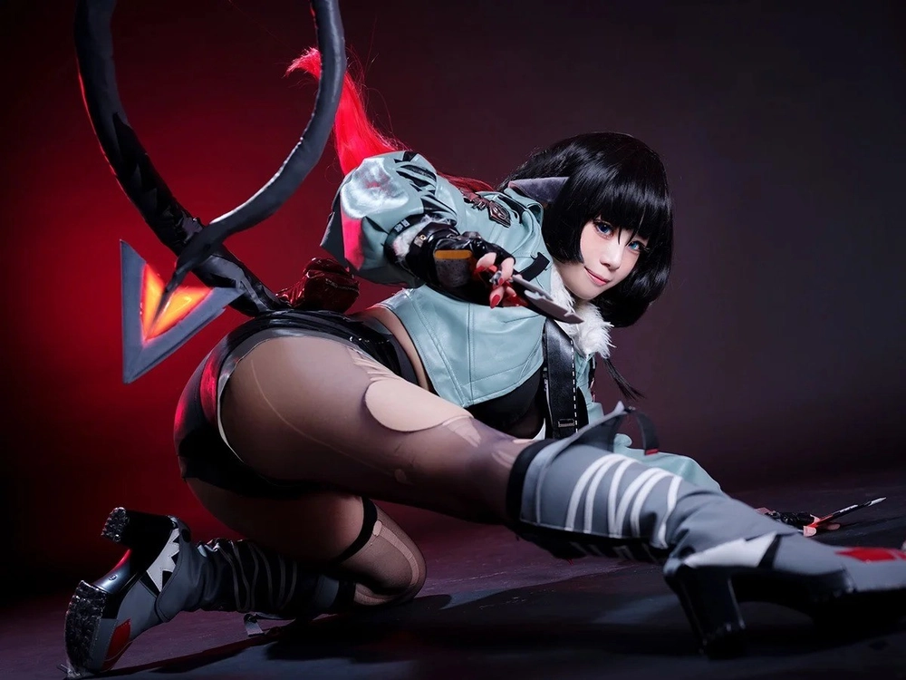 hình cosplay jane doe không gian đẹp