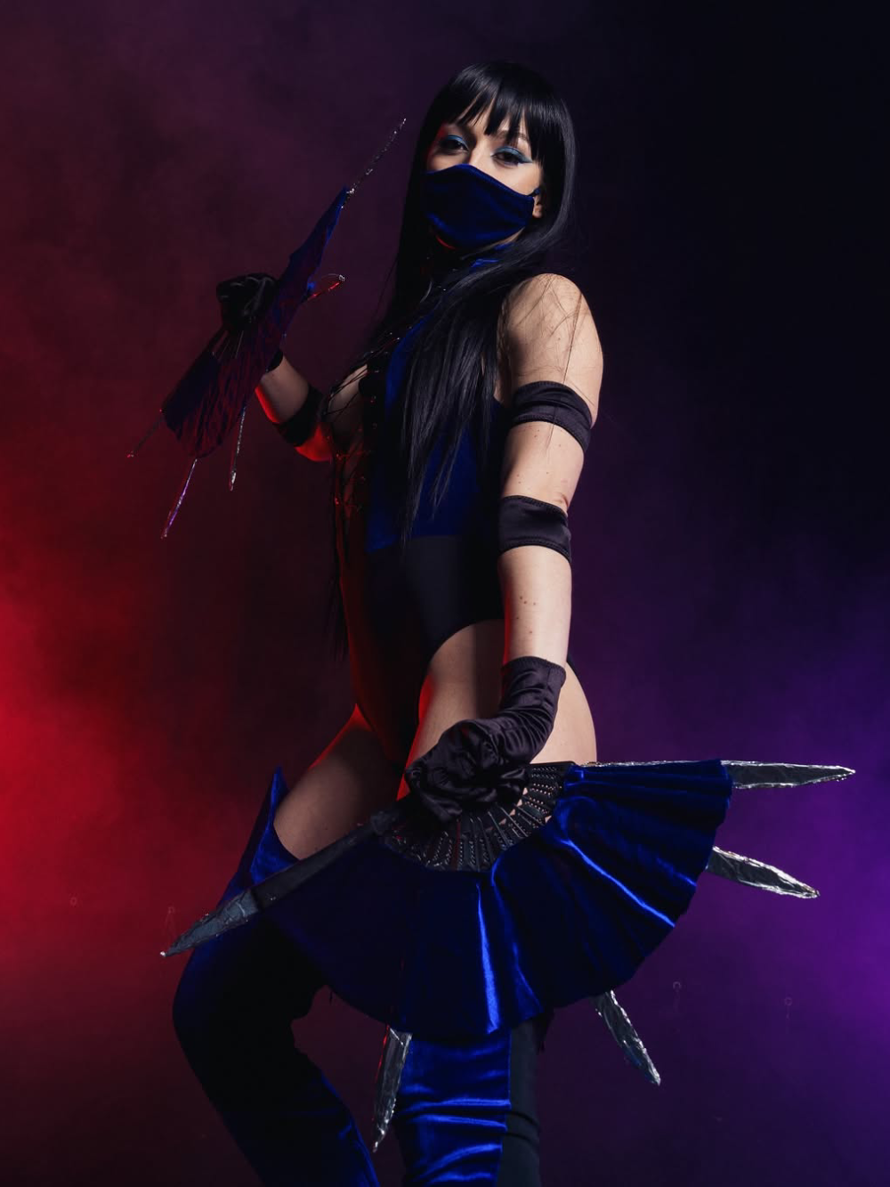 hình cosplay kitana chi tiết