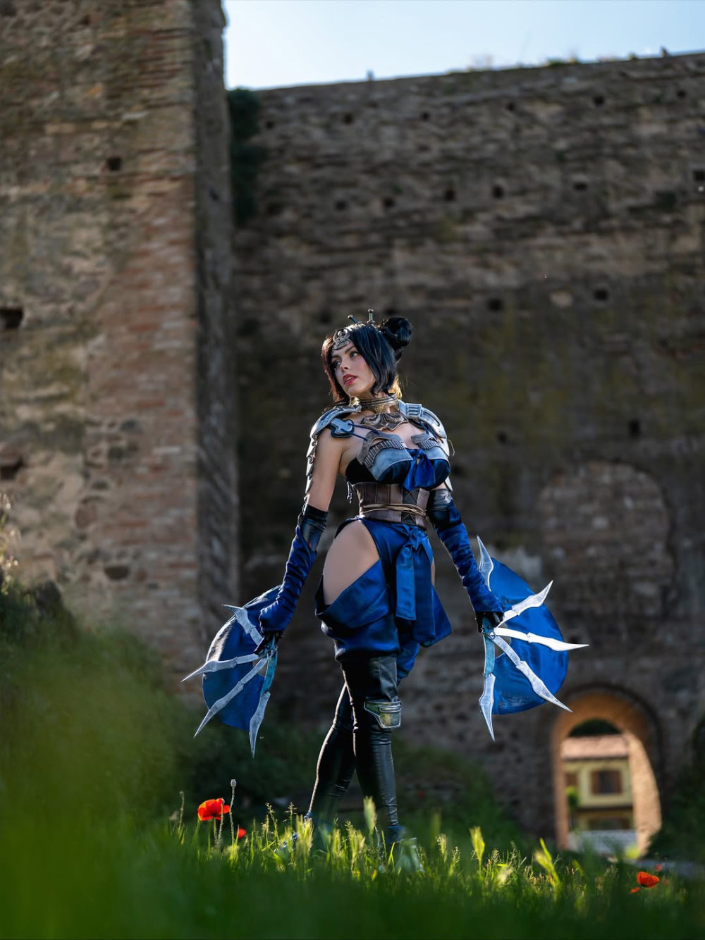 kitana cosplay thần thái cuốn hút