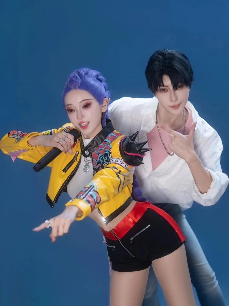 rumi cosplay demon hunters