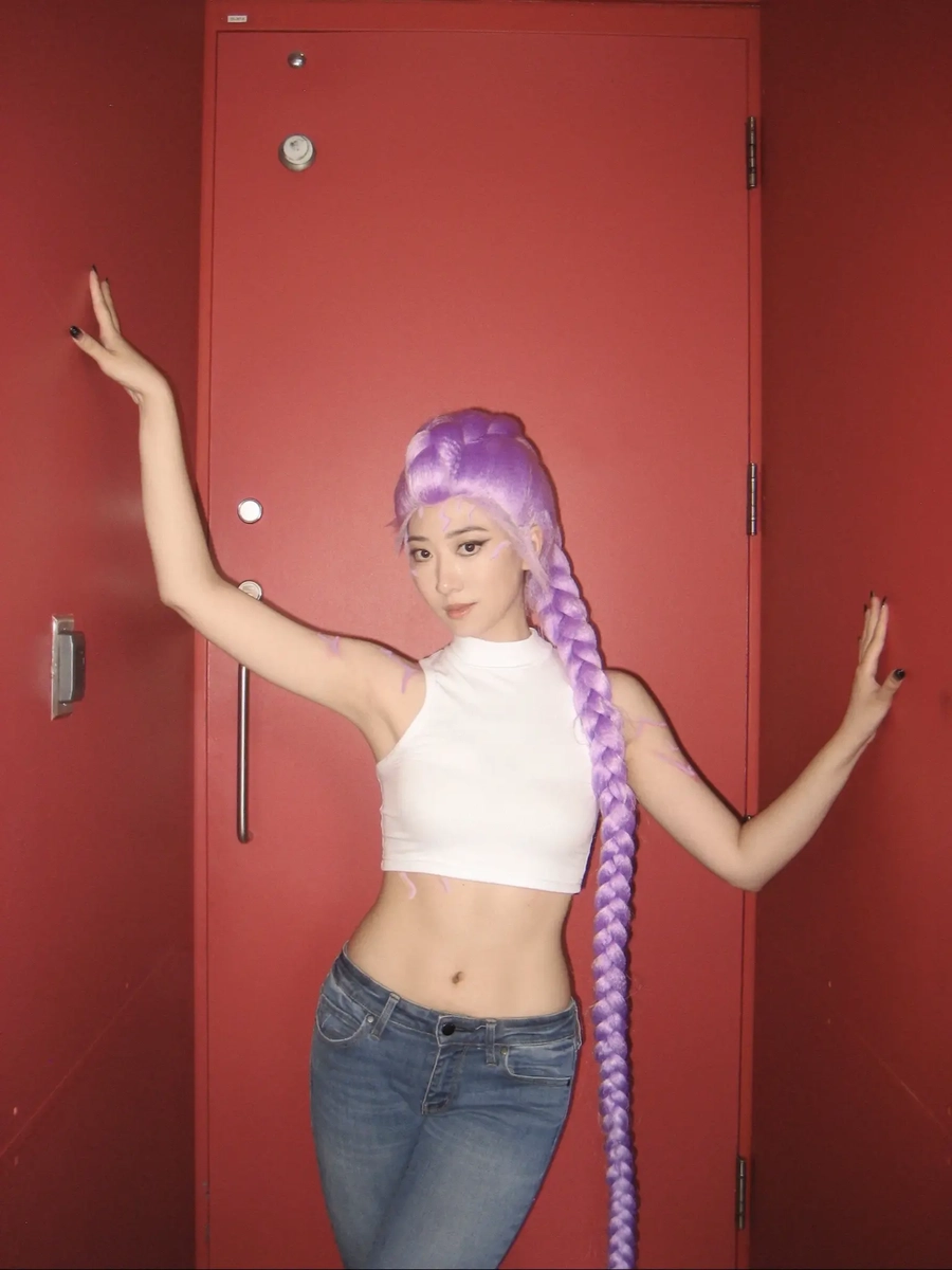 rumi cosplay hunters demon kpop