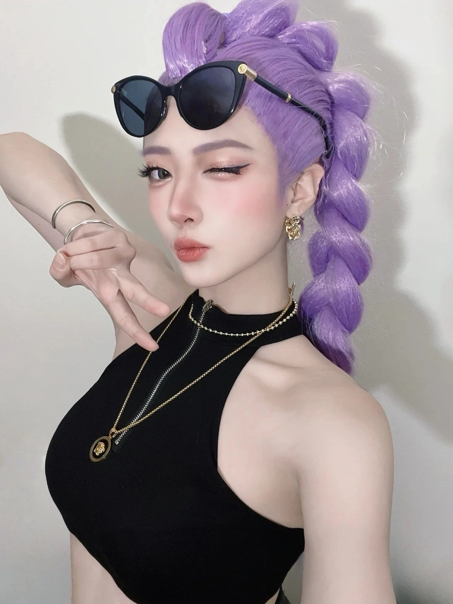 rumi cosplay kpop demon hunters style