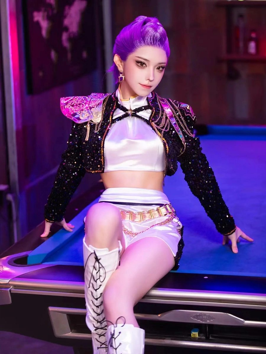 rumi cosplay phong cách demon