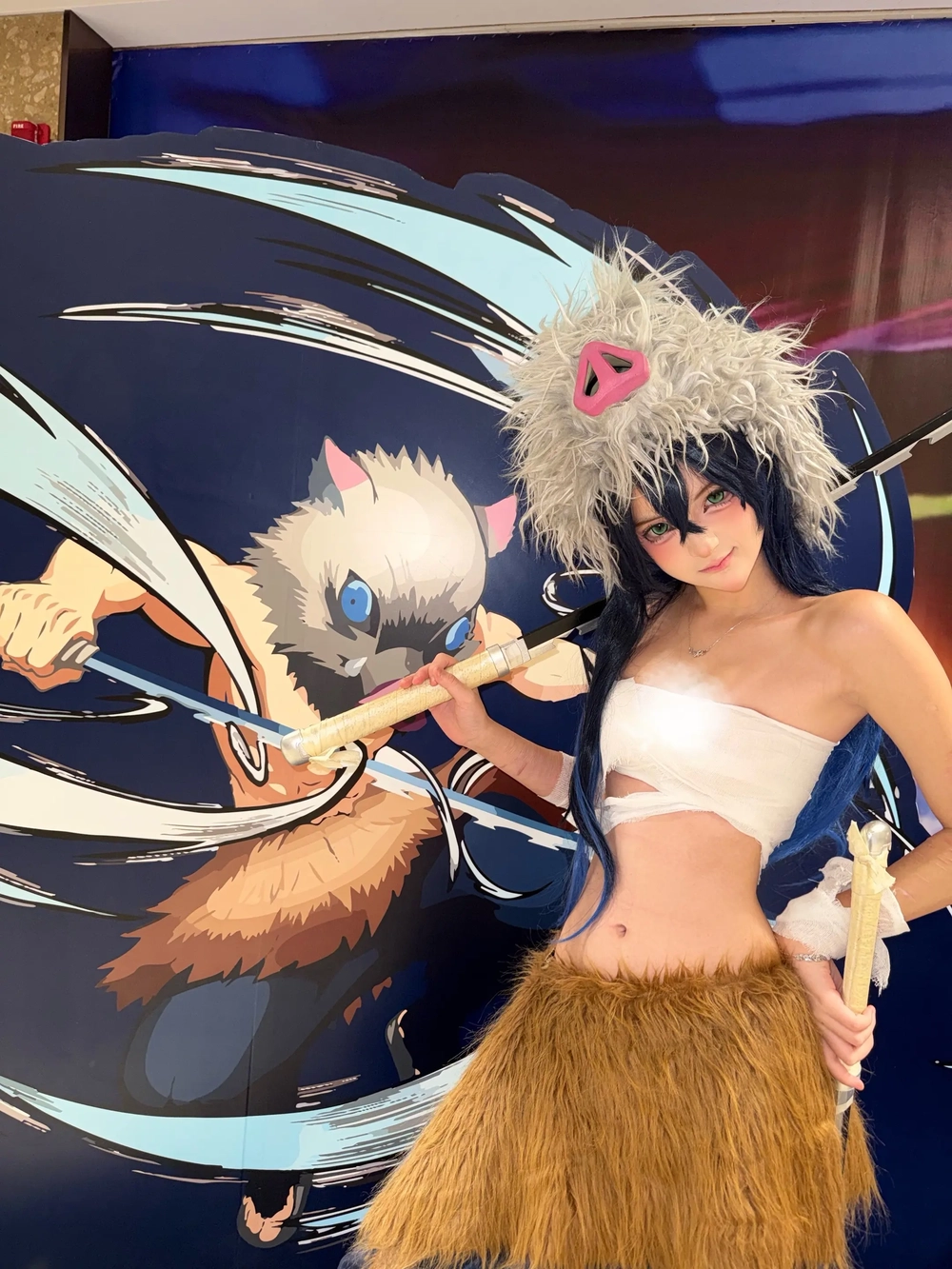 tạo hình inosuke cosplay độc đáo