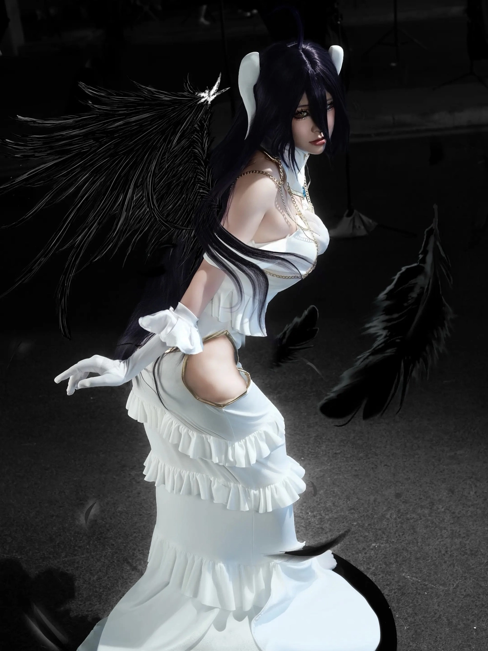 albedo overlord cosplay chuẩn nguyên tác