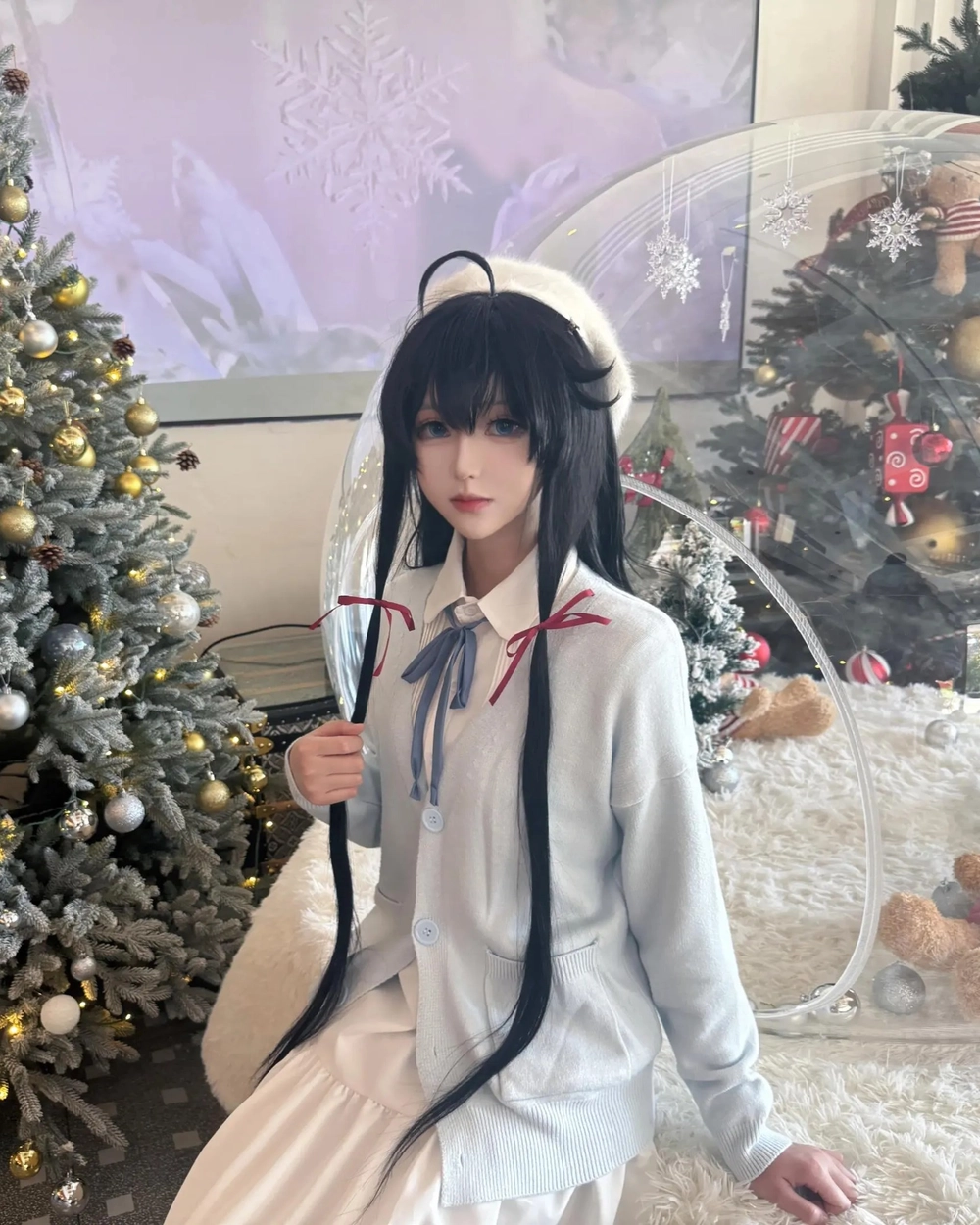 ảnh cosplay yukino yukinoshita rõ nét