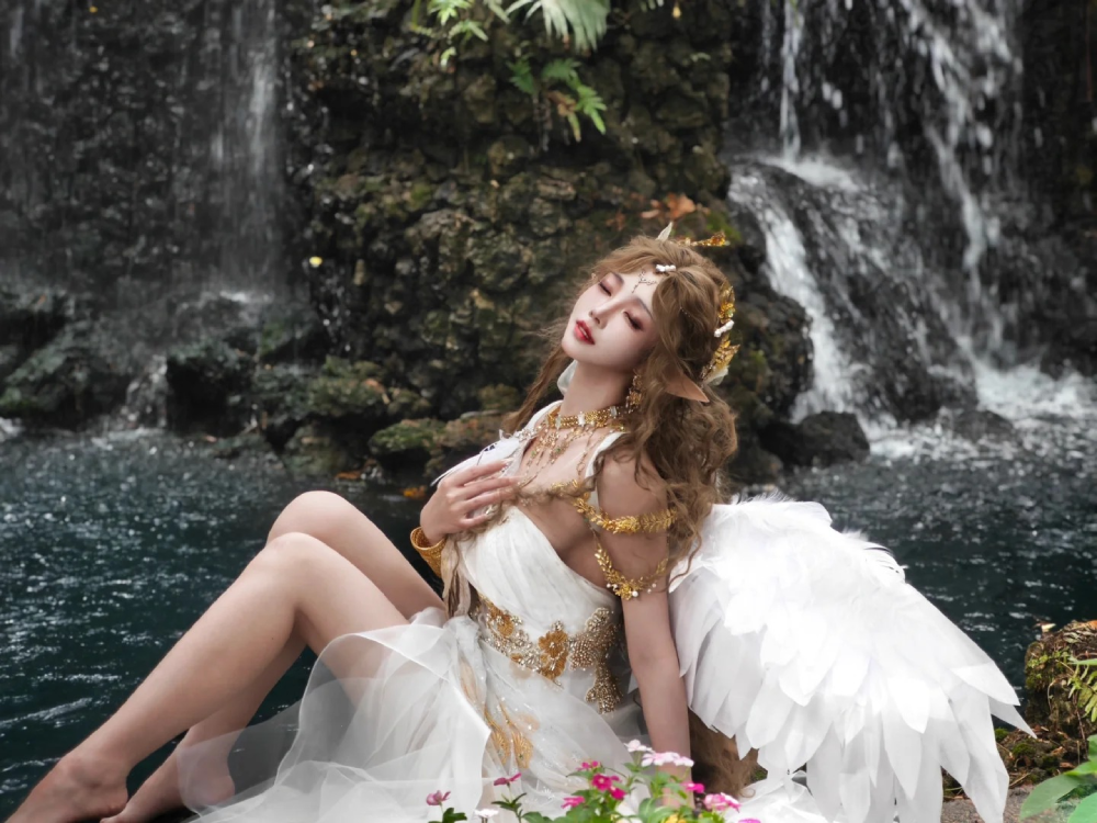 cosplay aphrodite phiên bản fantasy