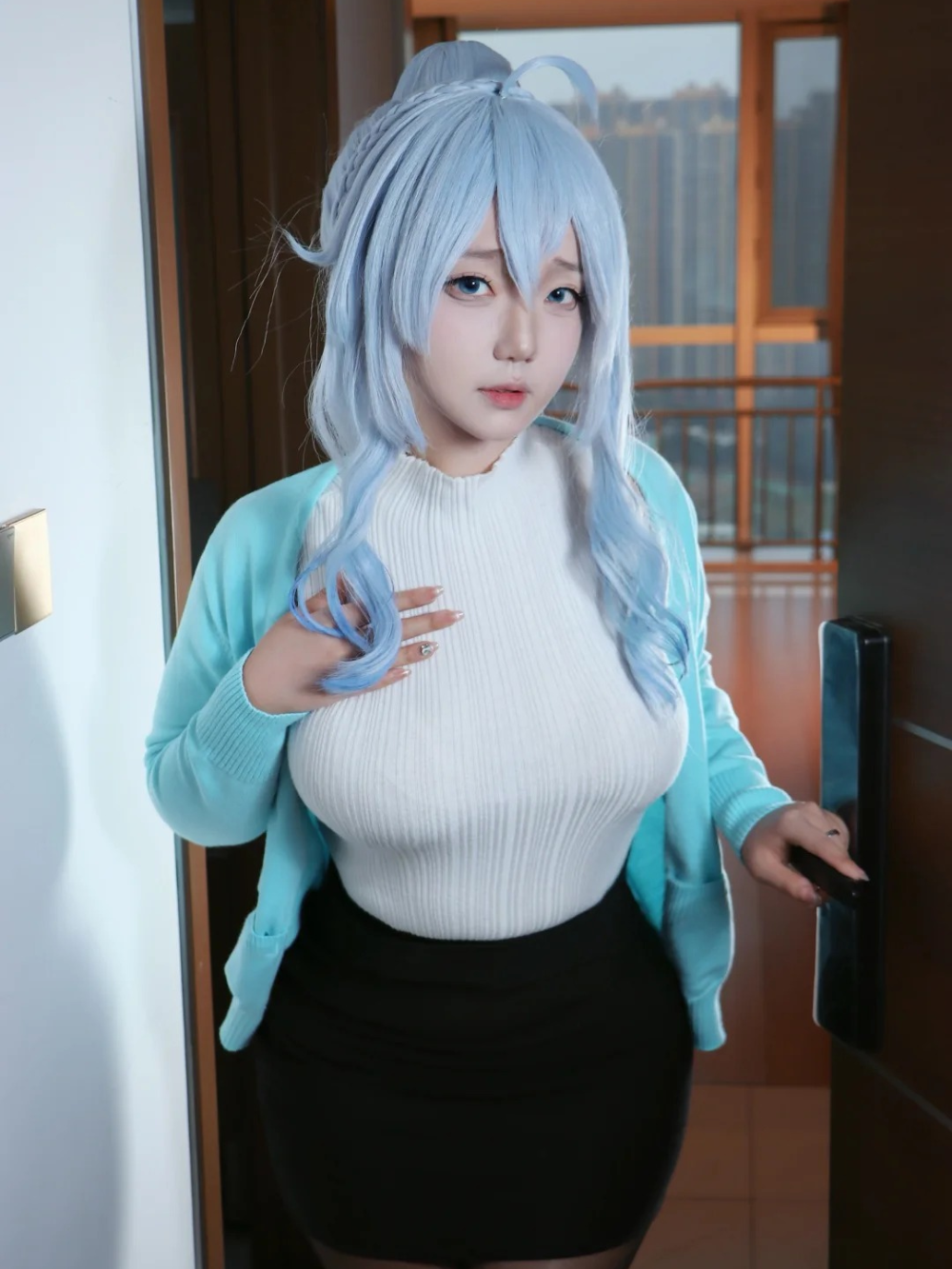 hình ảnh cosplay Mifuyu Yukino phong cách Nhật