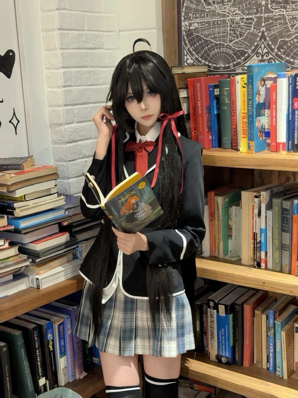 hình yukino yukinoshita cosplay dễ nhìn