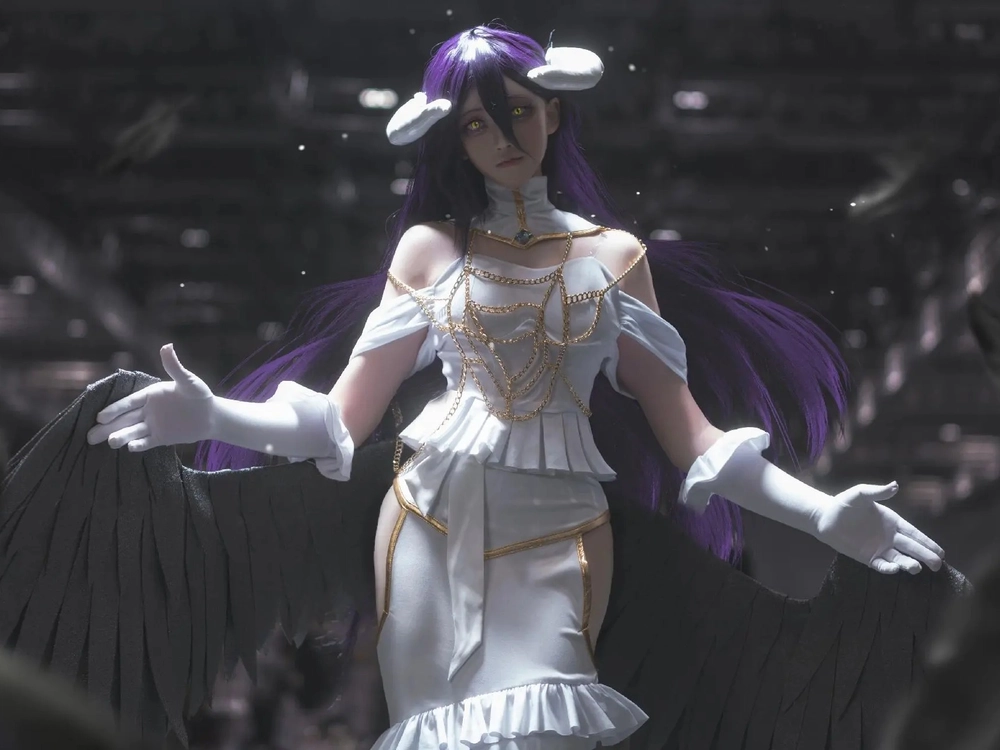 tạo hình albedo overlord cosplay cuốn hút