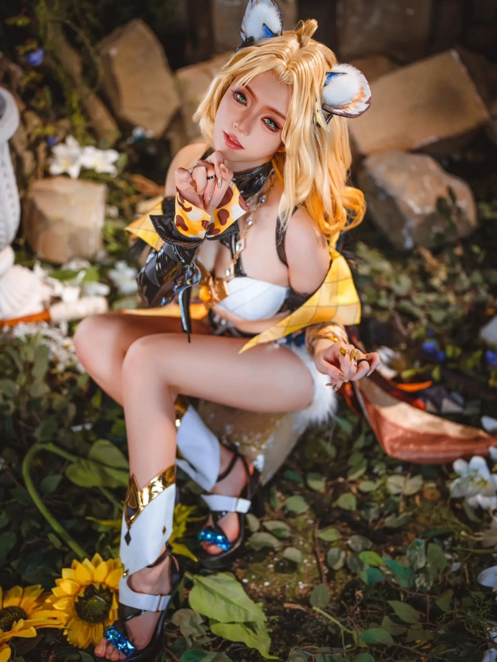 xilonen cosplay concept genshin