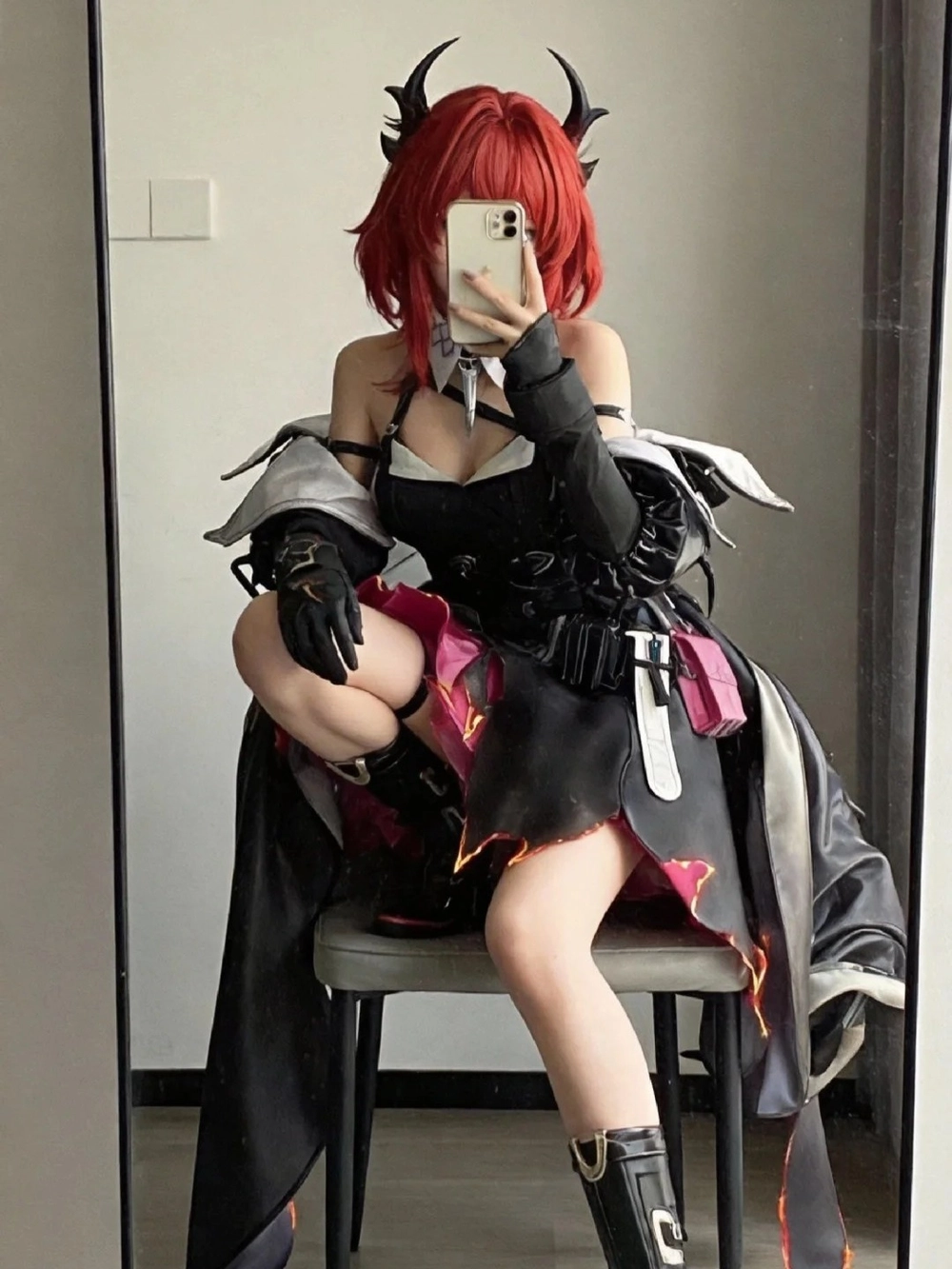 Cosplay Laevatain ảnh nhân vật