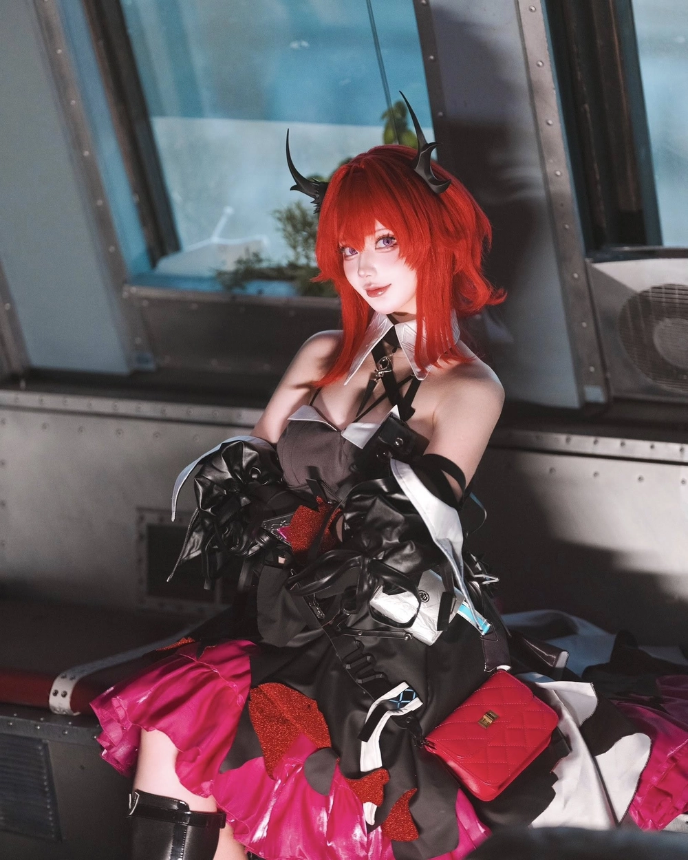 Laevatain Cosplay phiên bản nữ