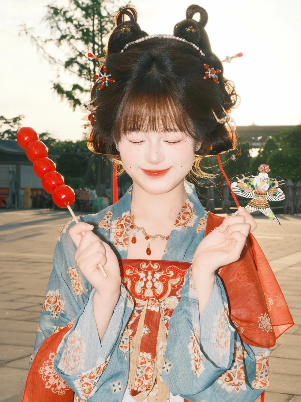 ảnh gái trung quốc cosplay trang phục bắt mắt