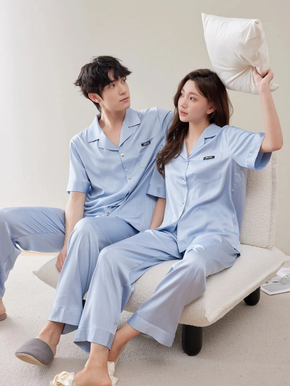 ảnh nghệ thuật đồ ngủ cosplay gợi cảm nhẹ nhàng