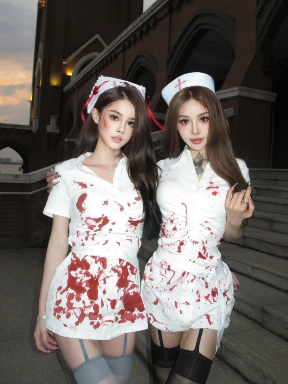 đồ cosplay y tá kèm phụ kiện