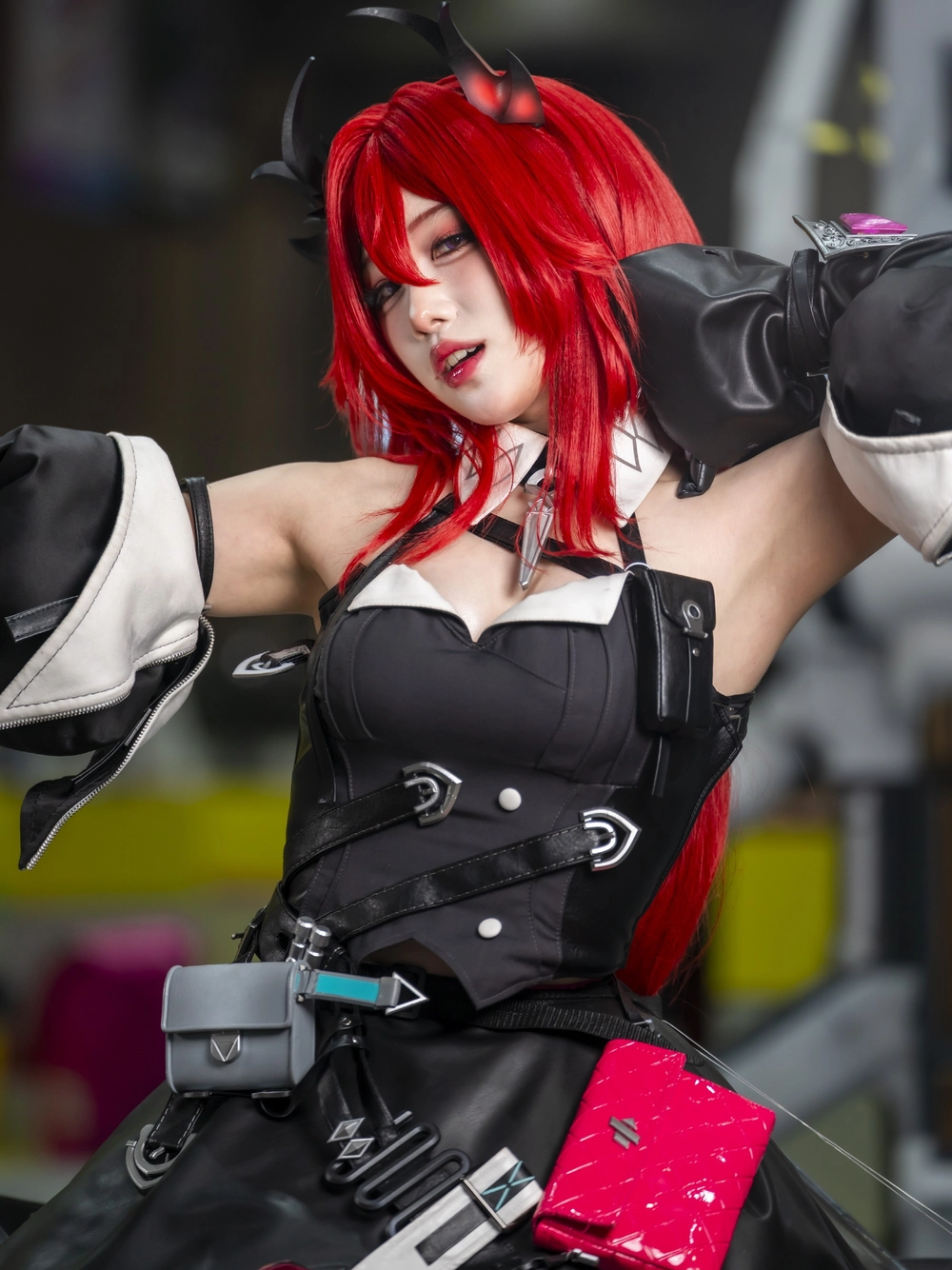 hình ảnh cosplay Laevatain đẹp