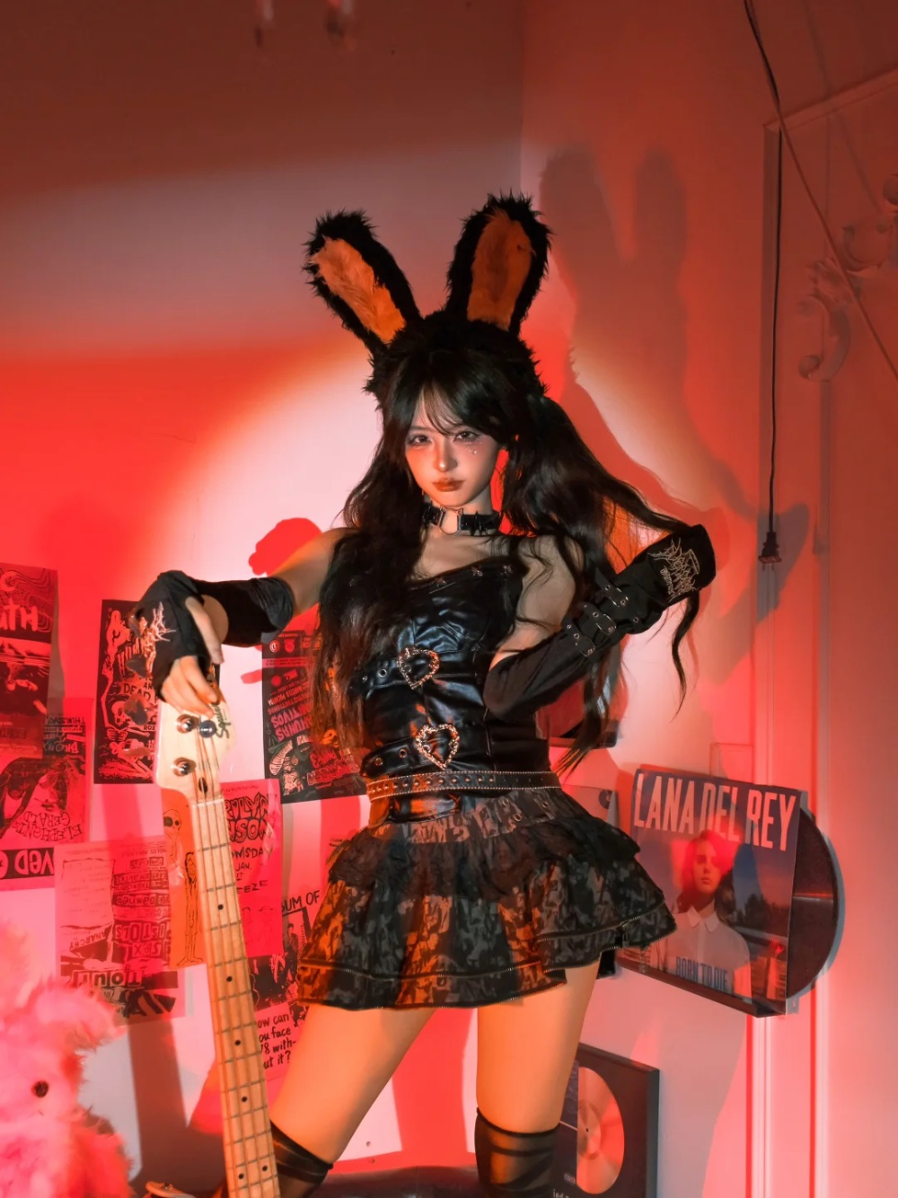 ảnh gái xinh cosplay thỏ đen cực xinh