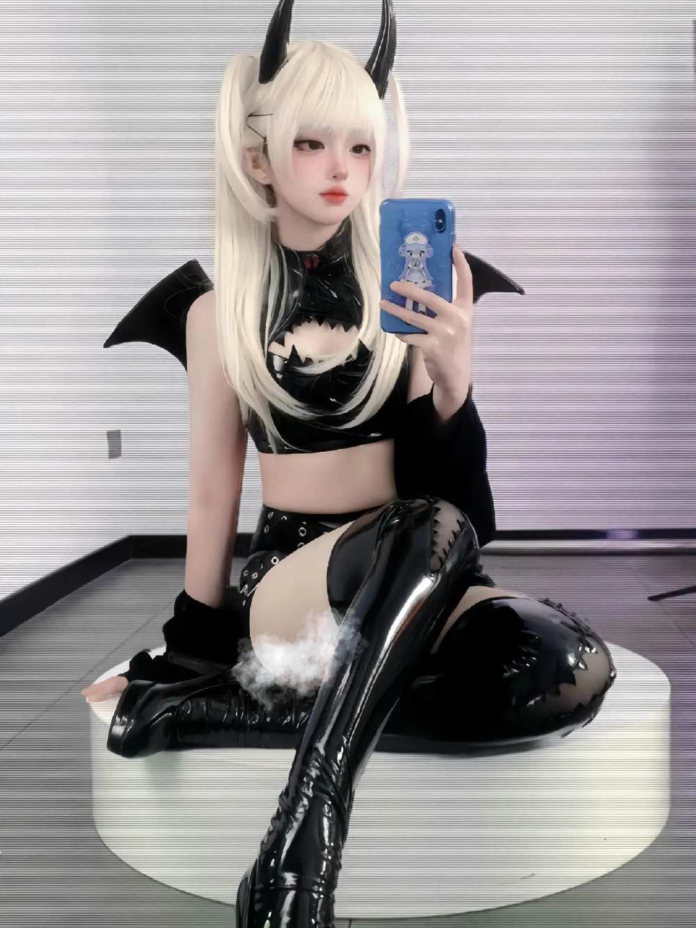 ảnh nhân vật succubus cosplay