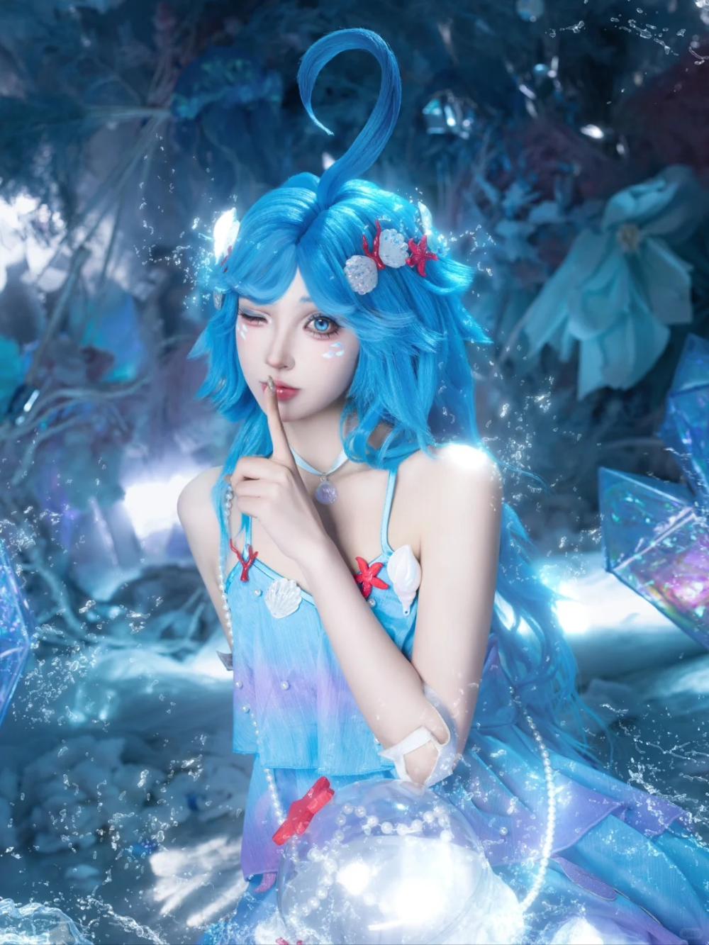 dolia cosplay thần thái cuốn hút