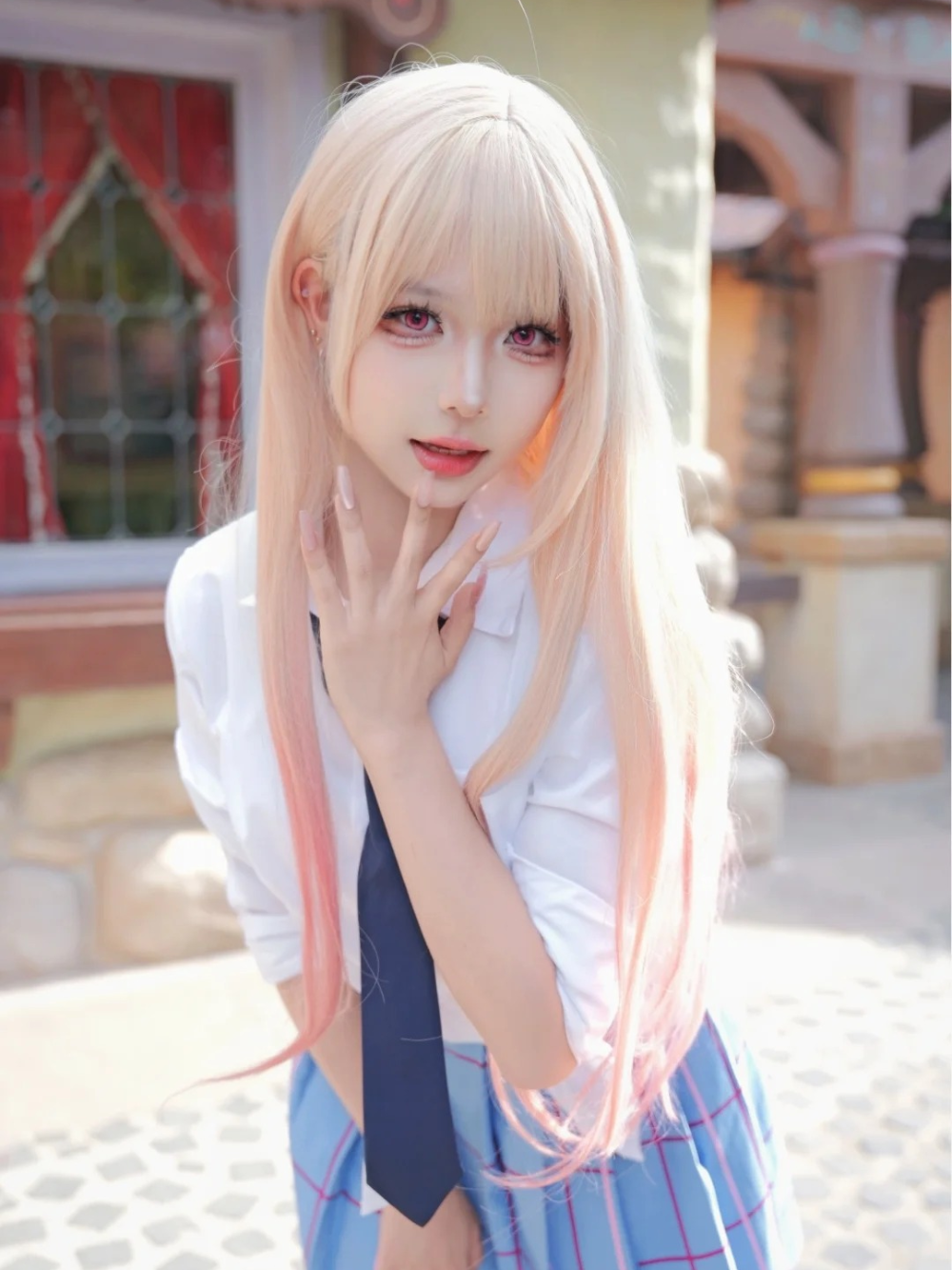 kitagawa marin cosplay ánh sáng studio đẹp