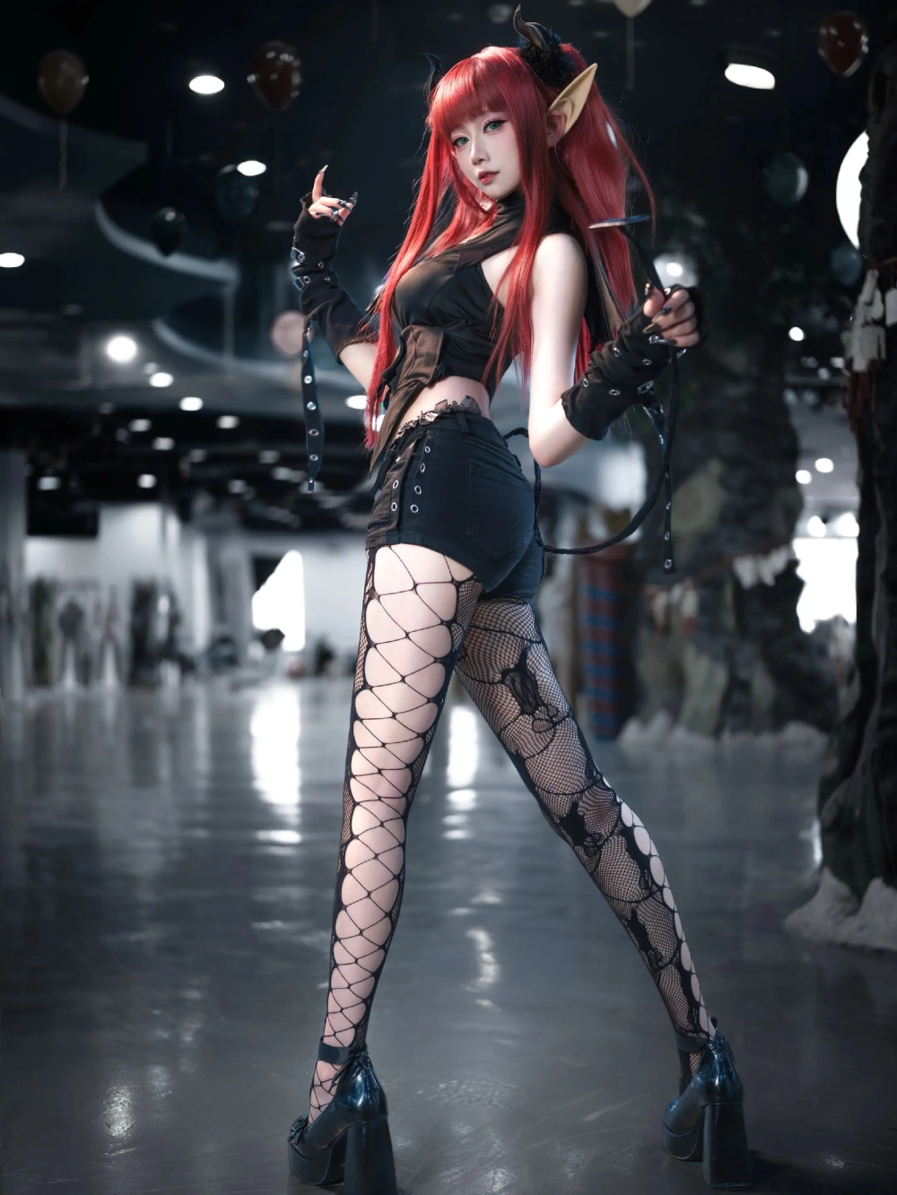 succubus cosplay nghệ thuật