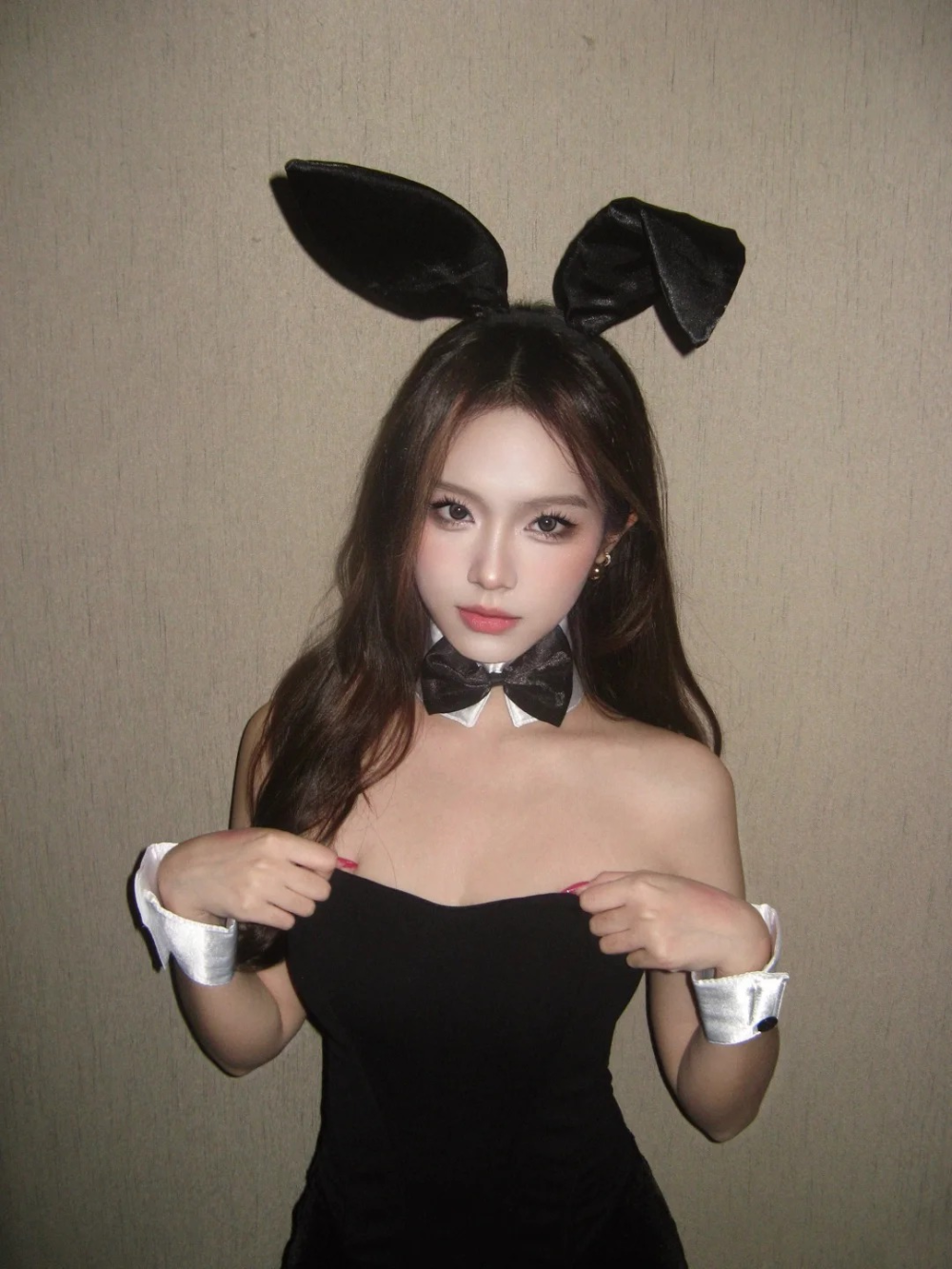 tổng hợp gái xinh cosplay thỏ đen