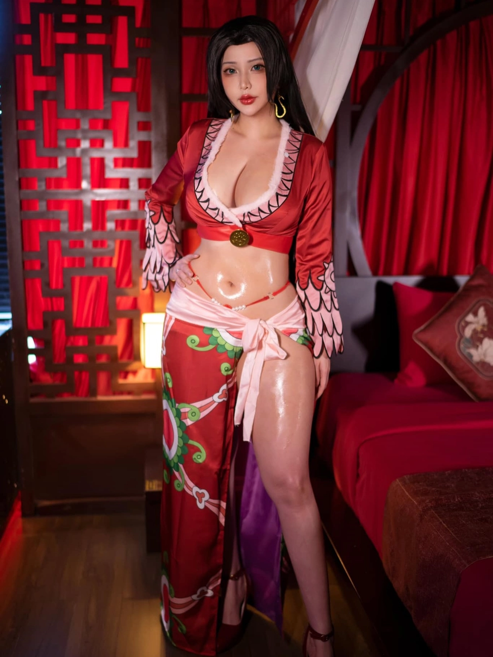 hình hana bunny cosplay tone màu nhẹ