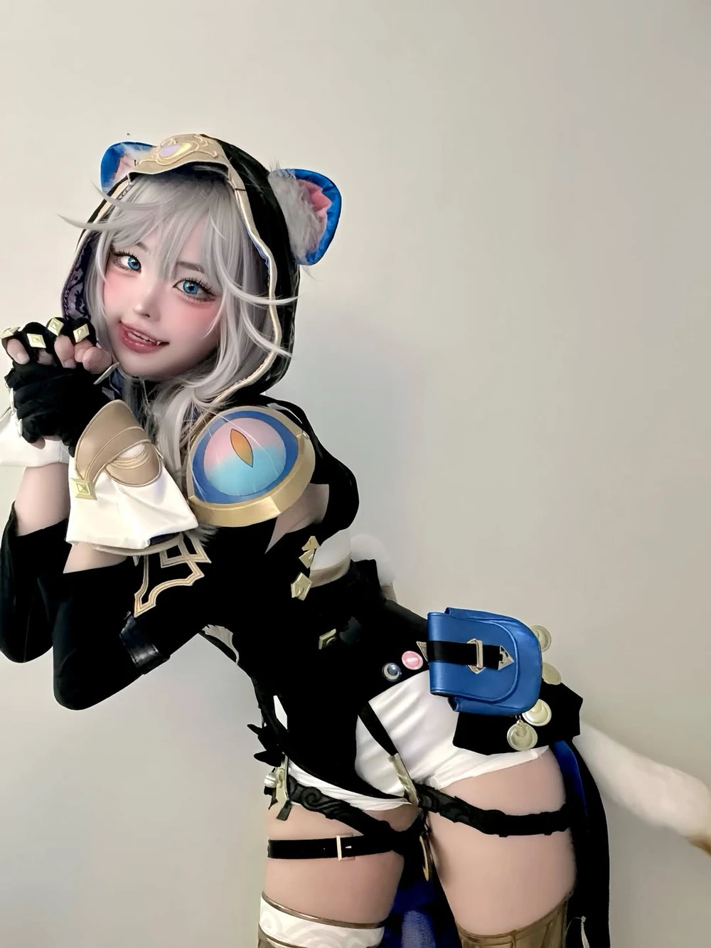 hình nền hina cosplay