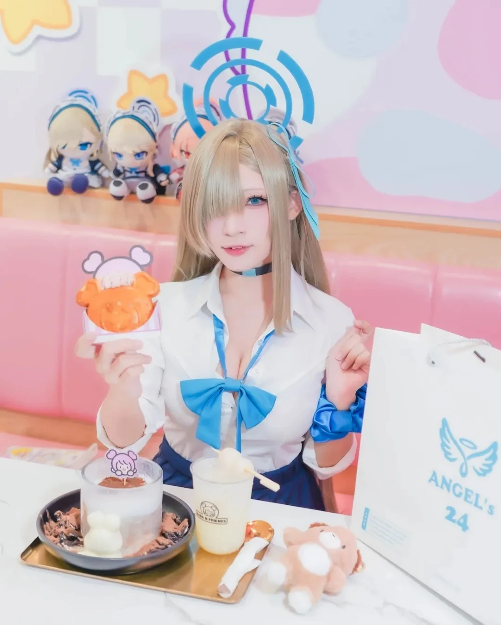 Ichinose Asuna Cosplay tạo hình ấn tượng